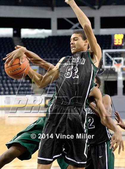 Thumbnail 1 in Beamer vs. Franklin photogallery.