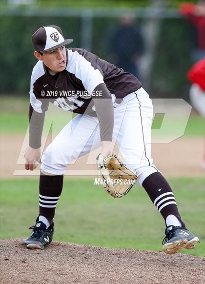 Thumbnail 1 in Harvard-Westlake @ Crespi photogallery.