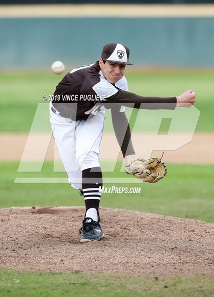 Thumbnail 2 in Harvard-Westlake @ Crespi photogallery.