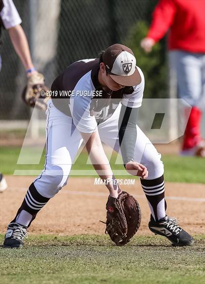 Thumbnail 2 in Harvard-Westlake @ Crespi photogallery.
