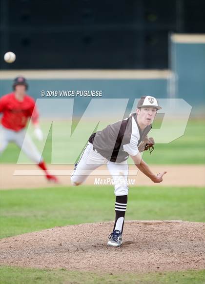 Thumbnail 1 in Harvard-Westlake @ Crespi photogallery.