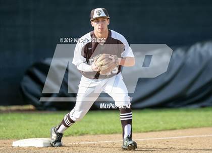 Thumbnail 3 in Harvard-Westlake @ Crespi photogallery.