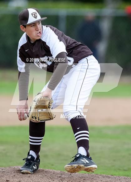Thumbnail 3 in Harvard-Westlake @ Crespi photogallery.