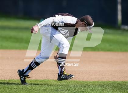 Thumbnail 2 in Harvard-Westlake @ Crespi photogallery.
