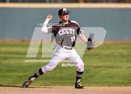 Thumbnail 3 in Harvard-Westlake @ Crespi photogallery.