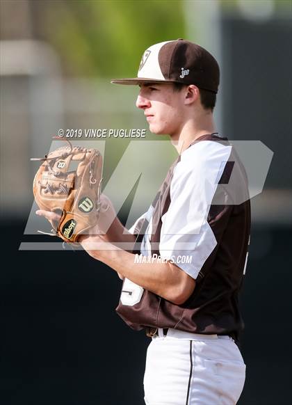 Thumbnail 2 in Harvard-Westlake @ Crespi photogallery.