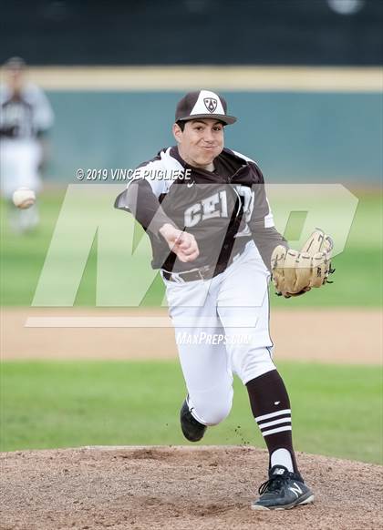 Thumbnail 3 in Harvard-Westlake @ Crespi photogallery.