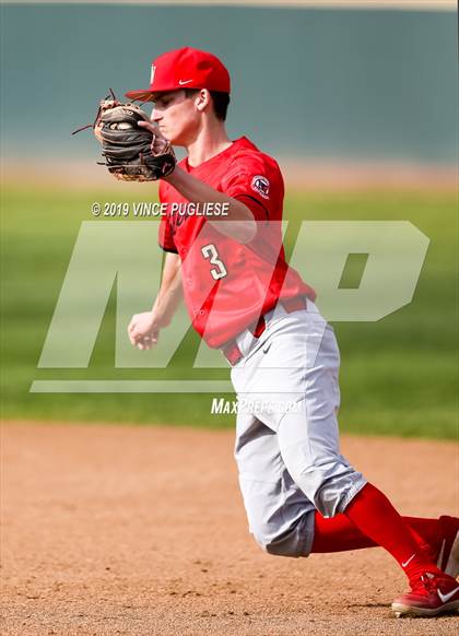 Thumbnail 2 in Harvard-Westlake @ Crespi photogallery.