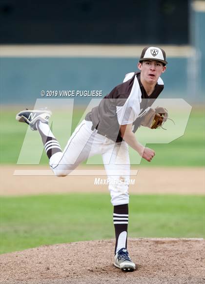 Thumbnail 1 in Harvard-Westlake @ Crespi photogallery.