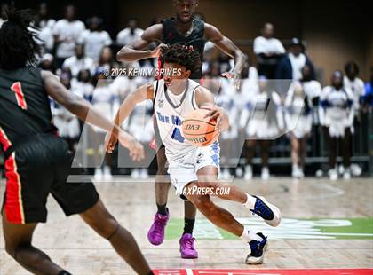 Thumbnail 1 in Savannah vs. McIntosh County Academy (GHSA A Division II Championship) photogallery.
