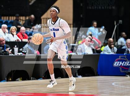 Thumbnail 3 in Savannah vs. McIntosh County Academy (GHSA A Division II Championship) photogallery.
