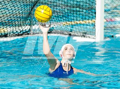 Thumbnail 2 in Leland vs. St. Ignatius (St. Francis Autumn Invitational) photogallery.