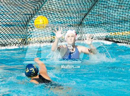 Thumbnail 2 in Leland vs. St. Ignatius (St. Francis Autumn Invitational) photogallery.