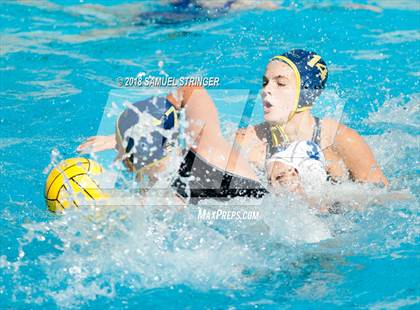 Thumbnail 3 in Leland vs. St. Ignatius (St. Francis Autumn Invitational) photogallery.