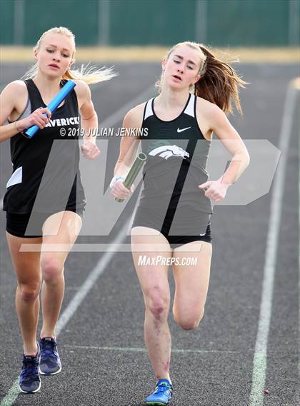 Thumbnail 2 in Centennial-Eagle-Mountain View Track Meet photogallery.