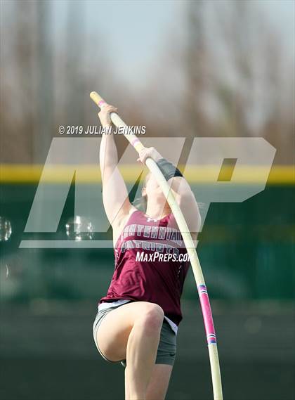 Thumbnail 2 in Centennial-Eagle-Mountain View Track Meet photogallery.