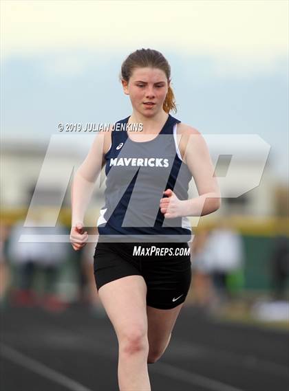 Thumbnail 3 in Centennial-Eagle-Mountain View Track Meet photogallery.