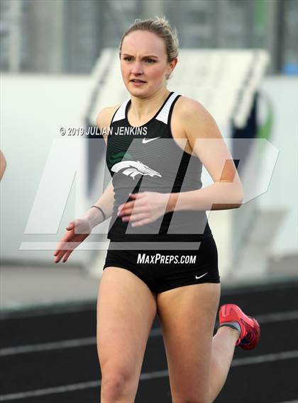 Thumbnail 3 in Centennial-Eagle-Mountain View Track Meet photogallery.