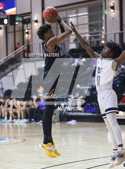 Thumbnail 3 in Lexington vs. York Prep photogallery.