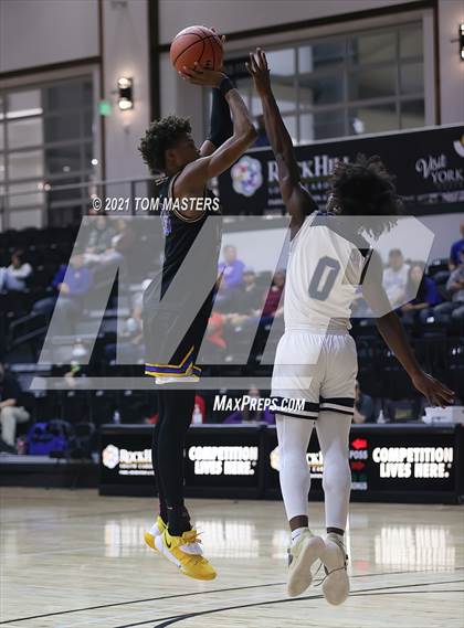 Thumbnail 2 in Lexington vs. York Prep photogallery.