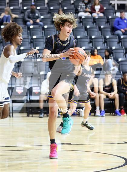 Thumbnail 1 in Lexington vs. York Prep photogallery.