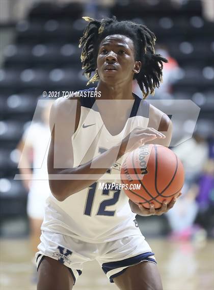 Thumbnail 3 in Lexington vs. York Prep photogallery.