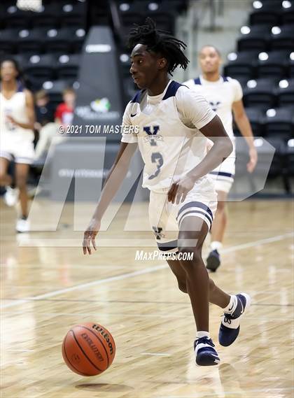 Thumbnail 2 in Lexington vs. York Prep photogallery.