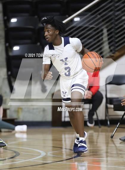 Thumbnail 1 in Lexington vs. York Prep photogallery.
