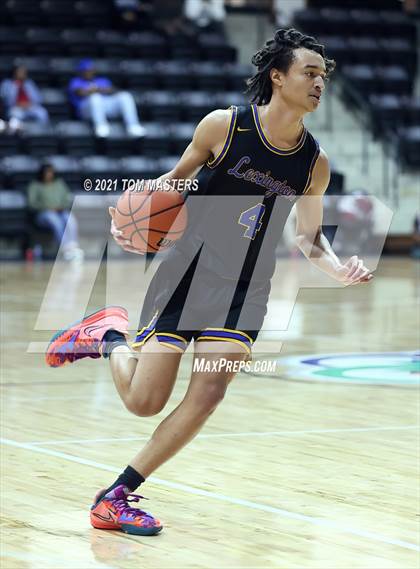 Thumbnail 1 in Lexington vs. York Prep photogallery.