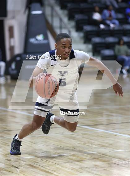 Thumbnail 1 in Lexington vs. York Prep photogallery.