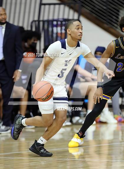 Thumbnail 3 in Lexington vs. York Prep photogallery.