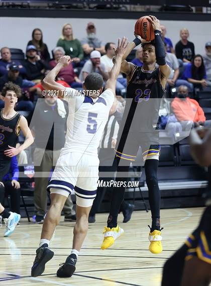 Thumbnail 3 in Lexington vs. York Prep photogallery.