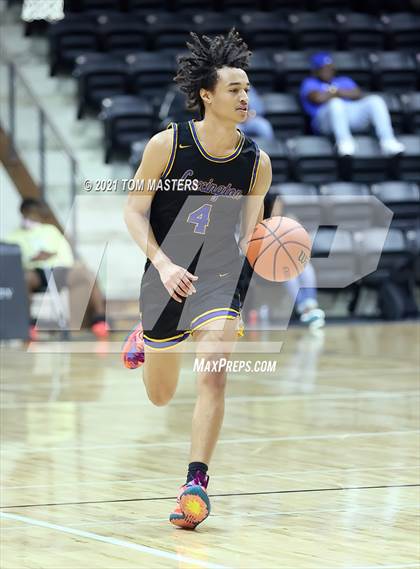 Thumbnail 2 in Lexington vs. York Prep photogallery.