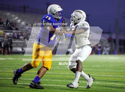 Thumbnail 3 in Conrad @ Samuell photogallery.