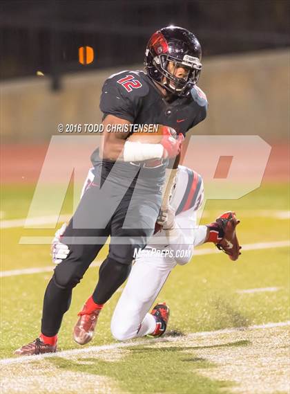Thumbnail 3 in Chaparral vs Eaglecrest (CHSAA 5A 1st Round) photogallery.