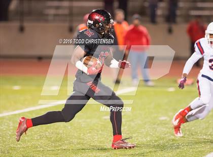 Thumbnail 2 in Chaparral vs Eaglecrest (CHSAA 5A 1st Round) photogallery.