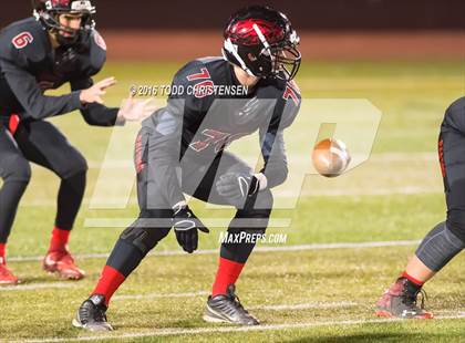 Thumbnail 3 in Chaparral vs Eaglecrest (CHSAA 5A 1st Round) photogallery.