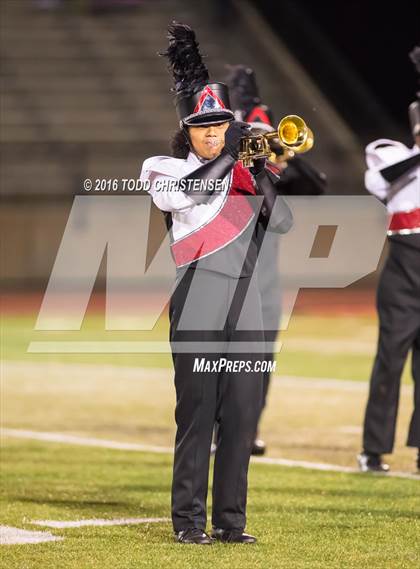 Thumbnail 2 in Chaparral vs Eaglecrest (CHSAA 5A 1st Round) photogallery.