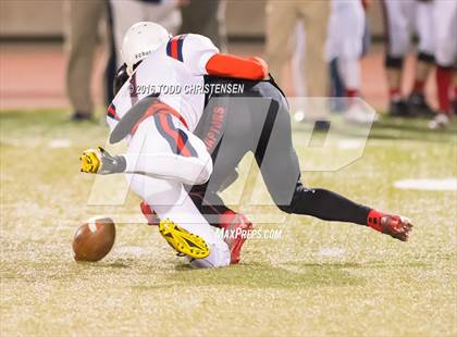 Thumbnail 2 in Chaparral vs Eaglecrest (CHSAA 5A 1st Round) photogallery.