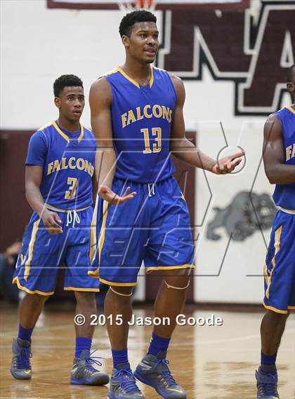 Thumbnail 3 in Velma Jackson vs. Southaven (Hotbed Classic) photogallery.