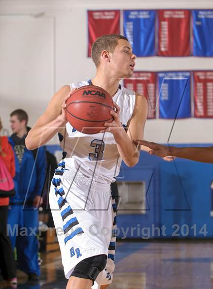 Thumbnail 1 in Highlands Ranch vs. Fountain-Fort Carson (Holiday Classic) photogallery.