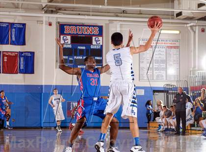 Thumbnail 1 in Highlands Ranch vs. Fountain-Fort Carson (Holiday Classic) photogallery.