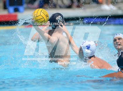 Thumbnail 2 in Francis Parker vs Rancho Bernardo (15th Annual Draz Classic Tournament) photogallery.