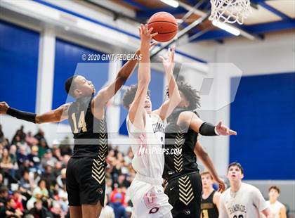 Thumbnail 3 in Salesian College Preparatory vs. Chaminade (Crush in the Valley) photogallery.