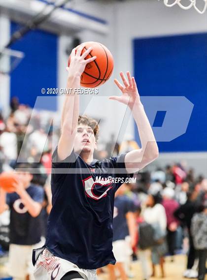 Thumbnail 3 in Salesian College Preparatory vs. Chaminade (Crush in the Valley) photogallery.