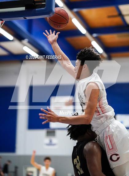 Thumbnail 2 in Salesian College Preparatory vs. Chaminade (Crush in the Valley) photogallery.