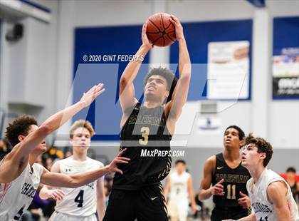 Thumbnail 1 in Salesian College Preparatory vs. Chaminade (Crush in the Valley) photogallery.