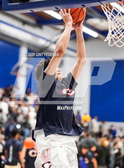 Thumbnail 2 in Salesian College Preparatory vs. Chaminade (Crush in the Valley) photogallery.
