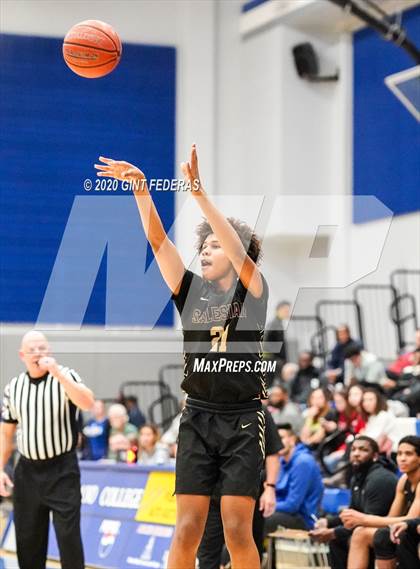 Thumbnail 2 in Salesian College Preparatory vs. Chaminade (Crush in the Valley) photogallery.