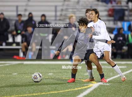 Thumbnail 3 in Asheville @ Ardrey Kell (NCHSAA 4A Round 2 Playoff) photogallery.